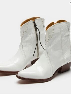 Free People Frontier Western White Patent Ankle Boots Size 38.5
